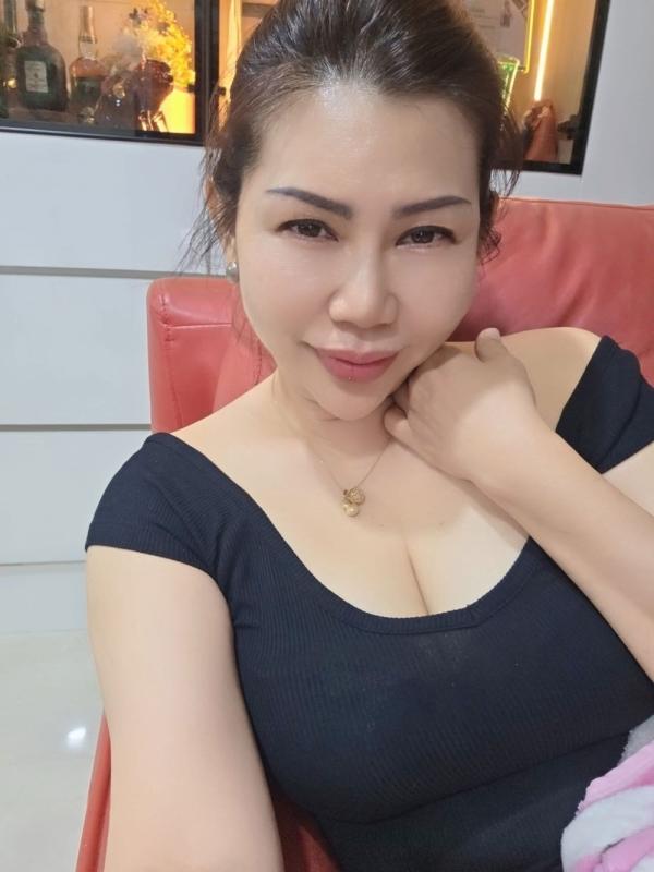 Woman image