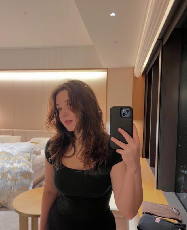 Woman image