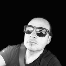 people looking to talk