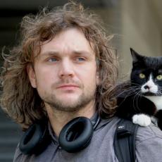 people looking to talk