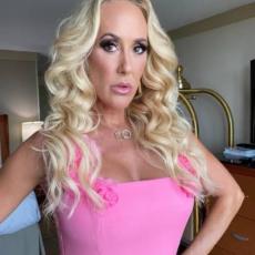 people looking to talk