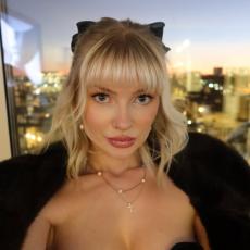 people looking to talk