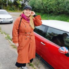 people looking to talk