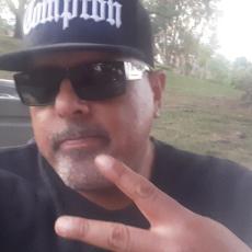 people looking to talk