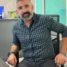 people looking to talk