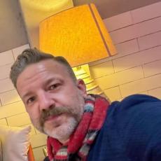 people looking to talk