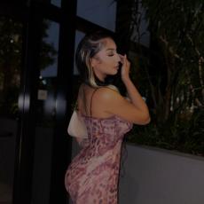 people looking to talk