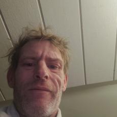 people looking to talk