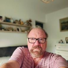 people looking to talk