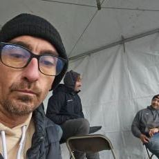 people looking to talk