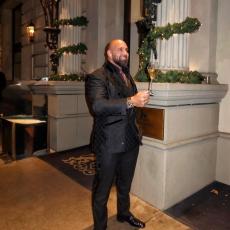 people looking to talk