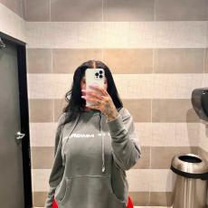 people looking to talk