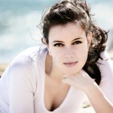 people looking to talk