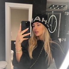 people looking to talk