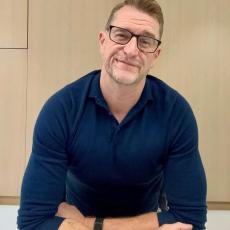 people looking to talk