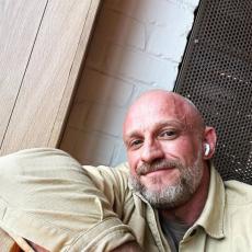 people looking to talk