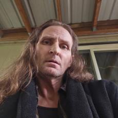 people looking to talk