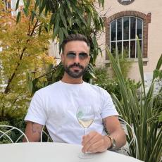 people looking to talk