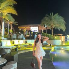 people looking to talk