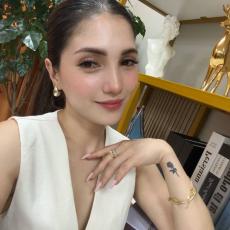 people looking to talk