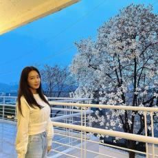 people looking to talk