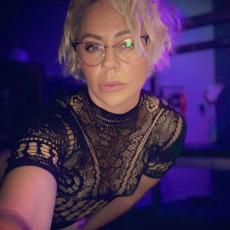 people looking to talk