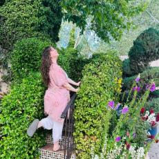 people looking to talk