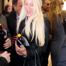 people looking to talk