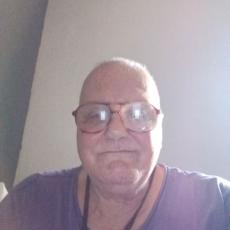 people looking to talk