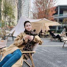 people looking to talk